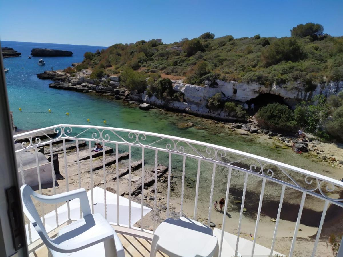Hostal Xuroy Cala Alcaufar Dış mekan fotoğraf
