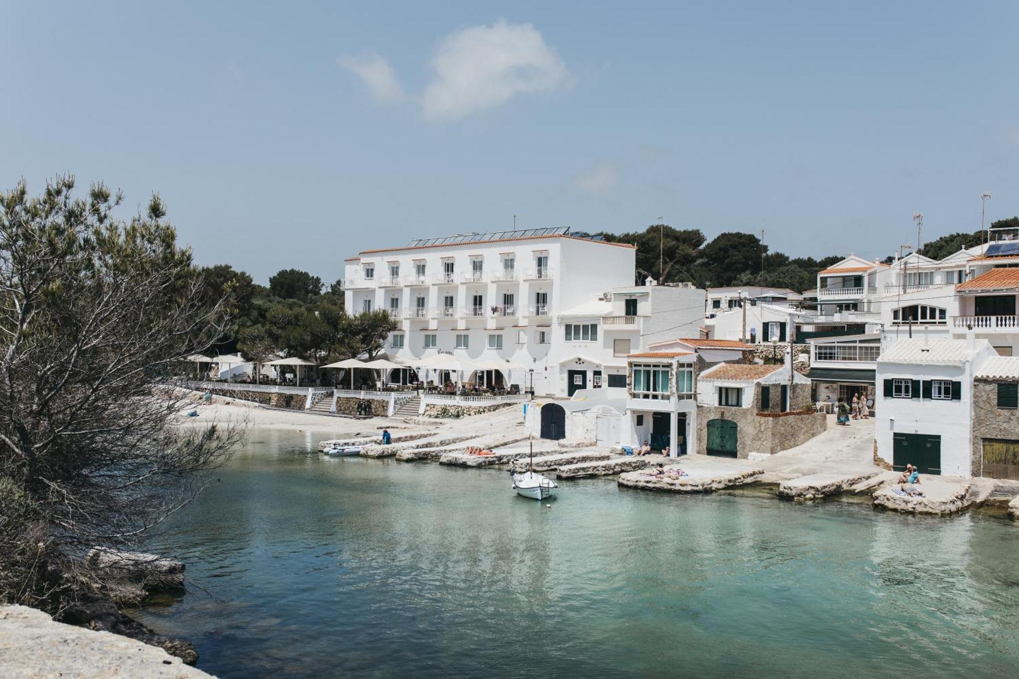 Hostal Xuroy Cala Alcaufar Dış mekan fotoğraf