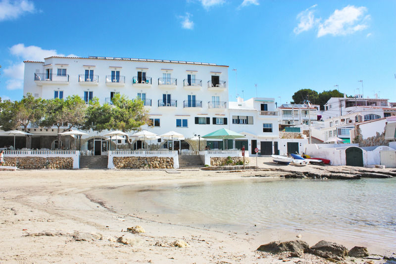 Hostal Xuroy Cala Alcaufar Dış mekan fotoğraf