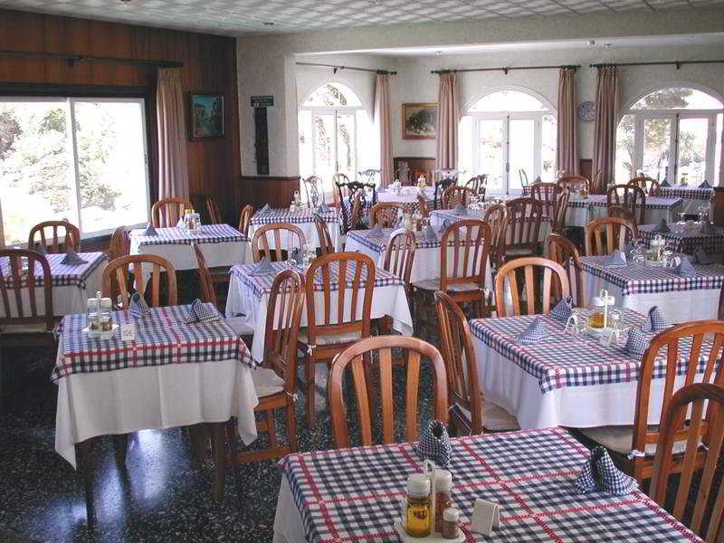 Hostal Xuroy Cala Alcaufar Dış mekan fotoğraf